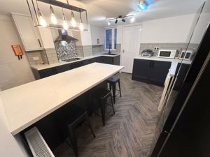 Photo 24- click for photo gallery